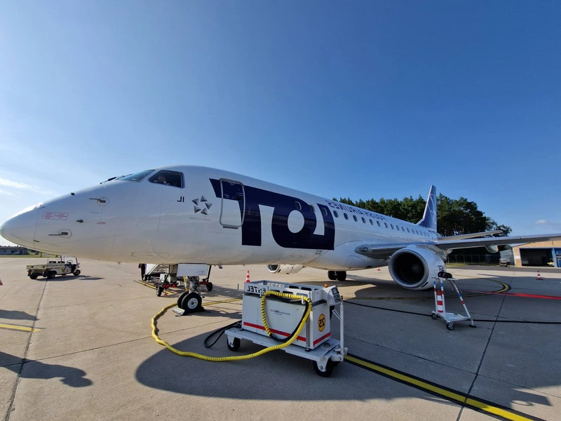 Embraer 175 na Lotnisku Zielona Góra - Babimost IEG EPZG