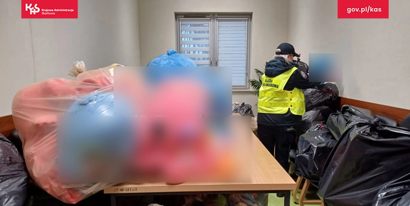 Kontrole Krajowej Administracji Skarbowej w lubuskich marketach chińskich